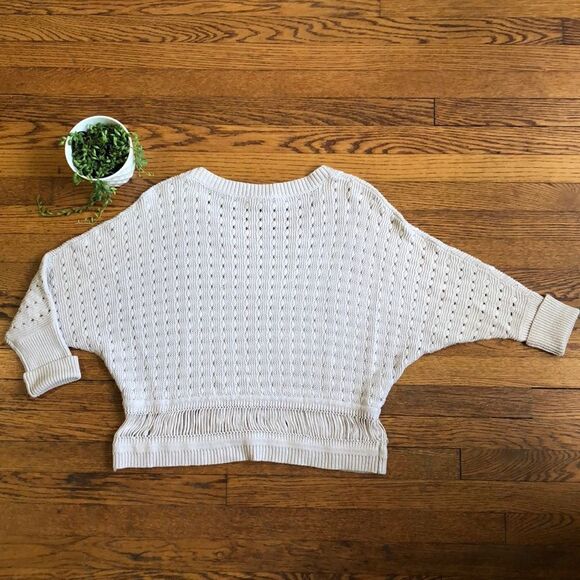 BCBG Open Knit Sweater Boho Oversized - Picture 4 of 8